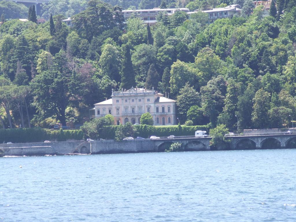 Victoria Hotels Carso Camnago Volta Kültér fotó